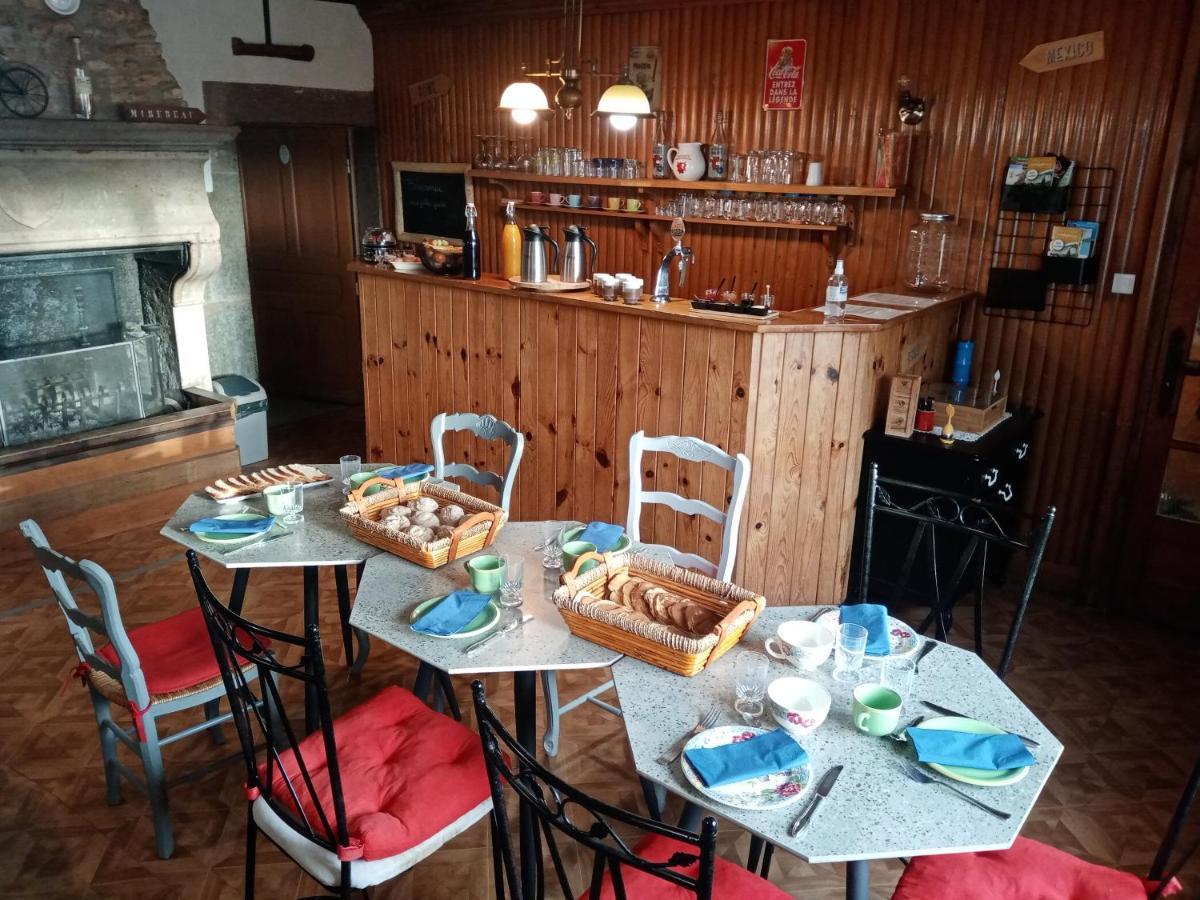 Bed and Breakfast Les P'Tites Pistes Chaux-des-Pres Экстерьер фото